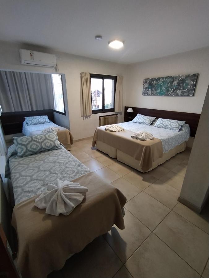 Hotel Hurlingham فيلا كارلوس باز الغرفة الصورة