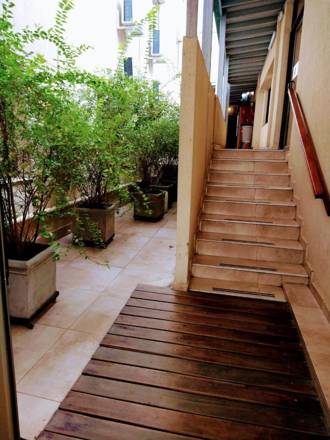 Hotel Hurlingham فيلا كارلوس باز المظهر الخارجي الصورة