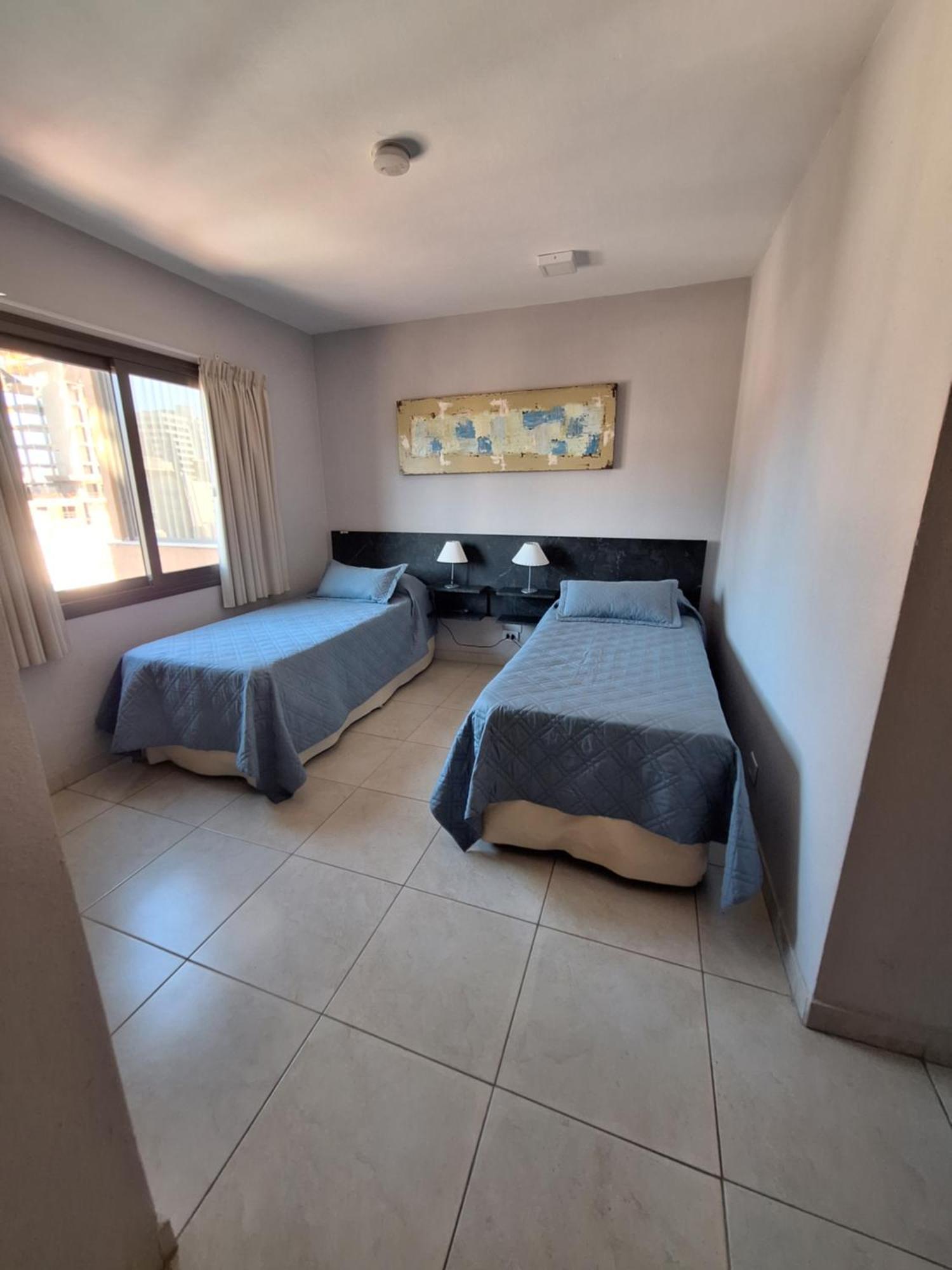 Hotel Hurlingham فيلا كارلوس باز المظهر الخارجي الصورة